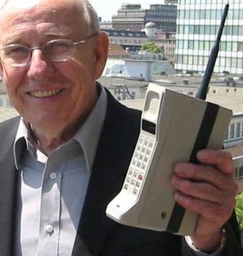 15-80s-cell-phones.jpg